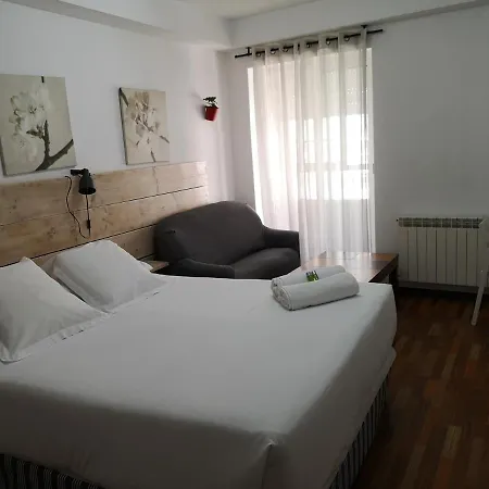 Guest house Carbonara 2*