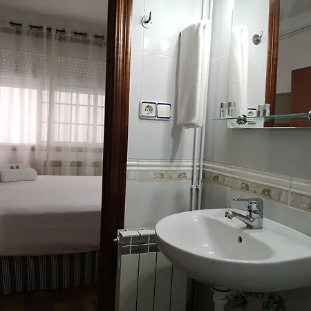 Pensión Carbonara 2*