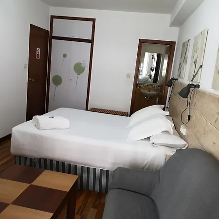 Pensión Carbonara 2*